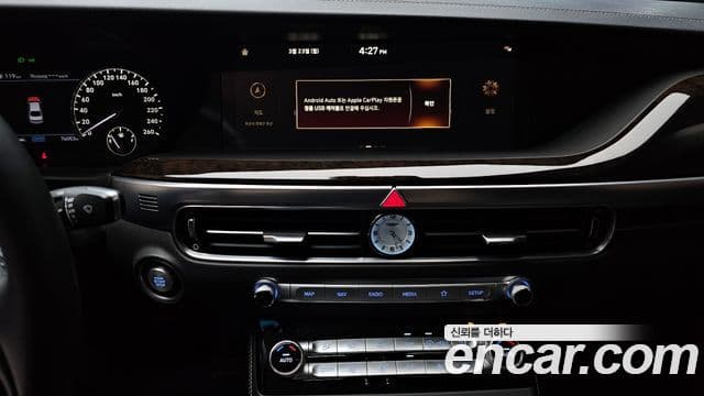 Genesis G90 Premium Luxury, 2021 14