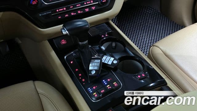 Kia All New Carnival President, 2017 9