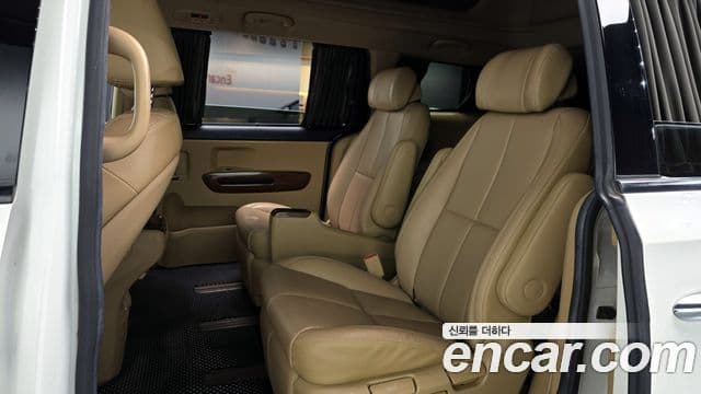 Kia All New Carnival President, 2017 12