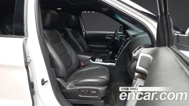 Ford Explorer 5세대, 2015 11