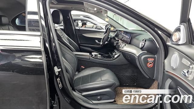 Mercedes-Benz E-класс W213 AMG Line, 2018 11