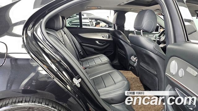 Mercedes-Benz E-класс W213 AMG Line, 2018 12