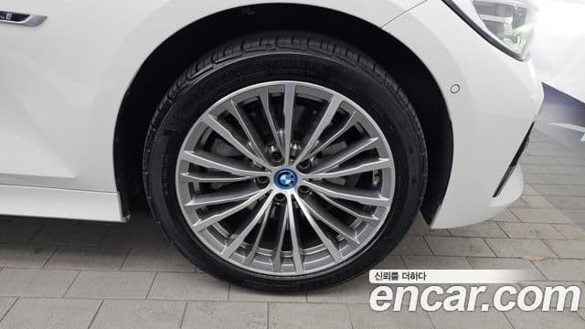 BMW 3시리즈 (G20) Luxury, 2022 все фото