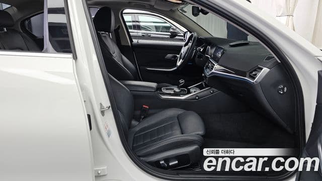 BMW 3시리즈 (G20) Luxury, 2022 11