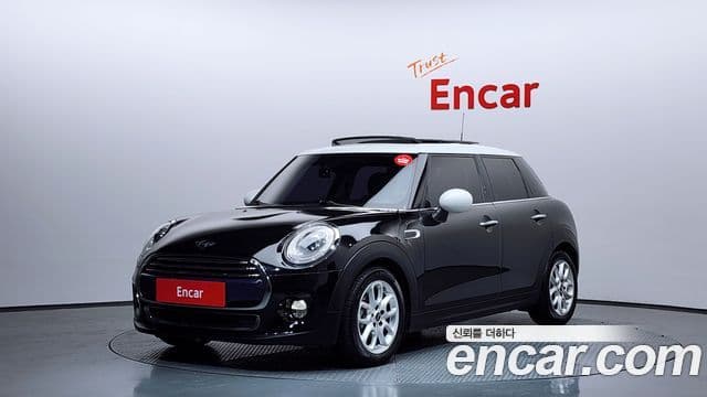 Mini Cooper 3세대, 2015 1