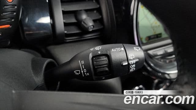 Mini Cooper 3세대, 2015 15