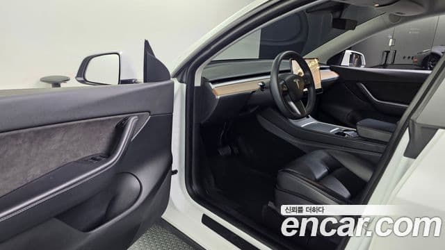 Tesla модель Y Long Range AWD, 2021 10