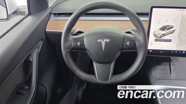 Tesla модель Y Long Range AWD, 2021 13
