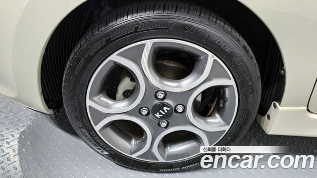 Kia All New Morning Luxury, 2013 все фото