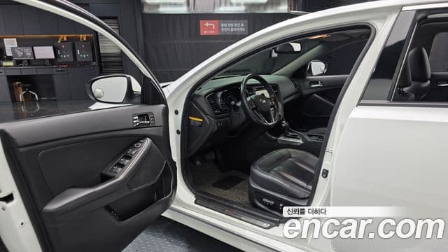 Kia K5 гибрид Noblesse, 2013 11