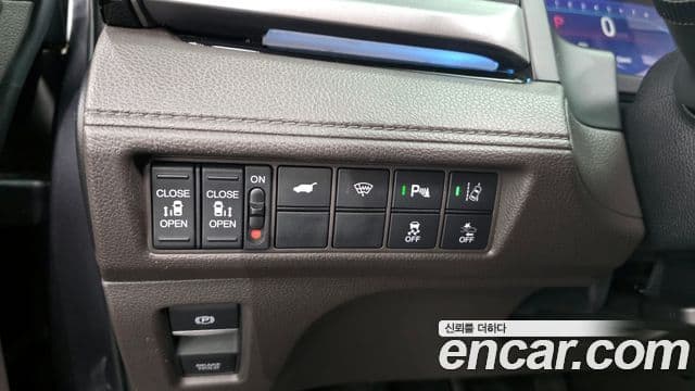 Honda Odyssey 5세대, 2018 17