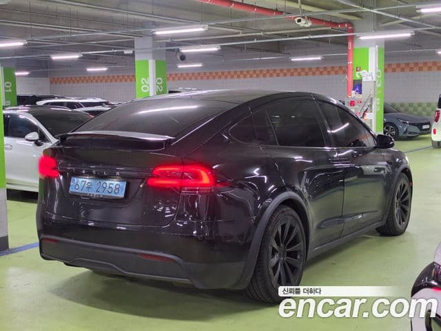 Tesla модель X, 2023 4