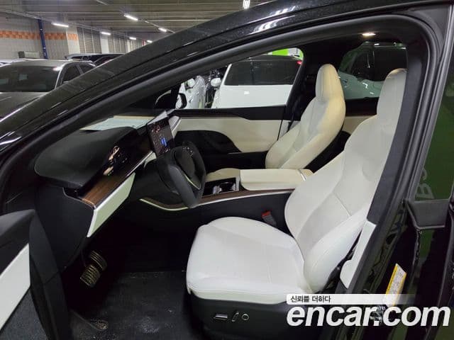 Tesla модель X, 2023 11