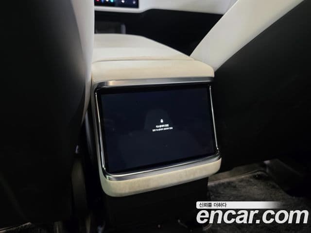 Tesla модель X, 2023 15