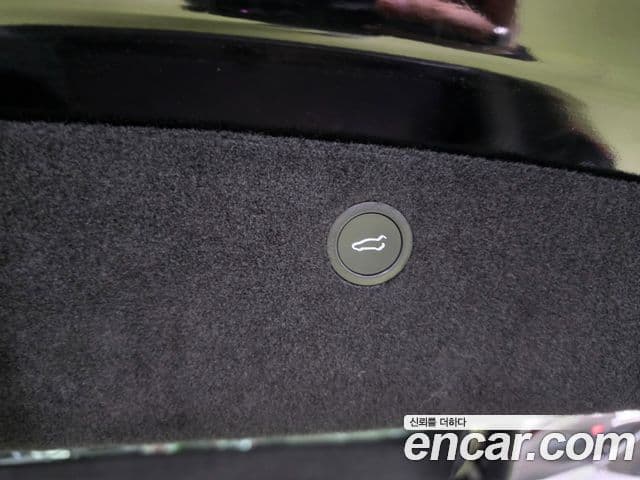 Tesla модель X, 2023 18