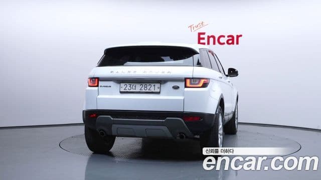 Land Rover Range Rover Evoque 2.0 TD4 SE, 2018 4