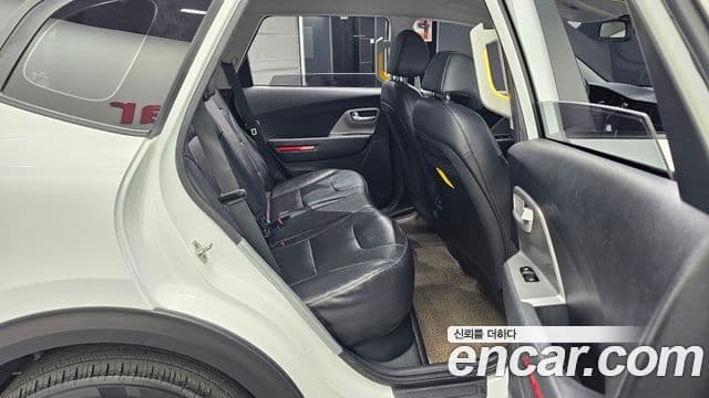 Kia Niro Plus Air (таксомоторный тип), 2023 12