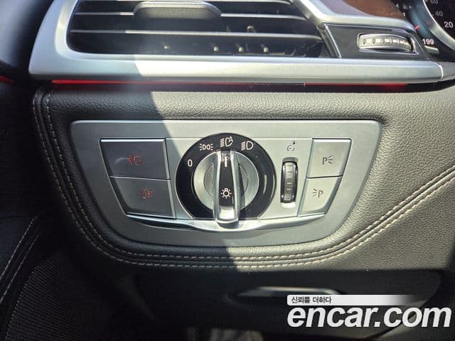 BMW 7시리즈 (G11) 740Li xDrive, 2016 12