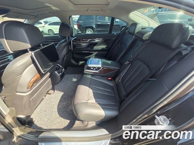 BMW 7시리즈 (G11) 740Li xDrive, 2016 15