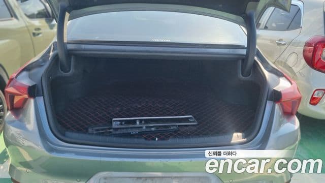 Kia K8 Trendy(таксомоторный тип), 2024 11