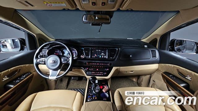 Kia All New Carnival Noblesse, 2016 7