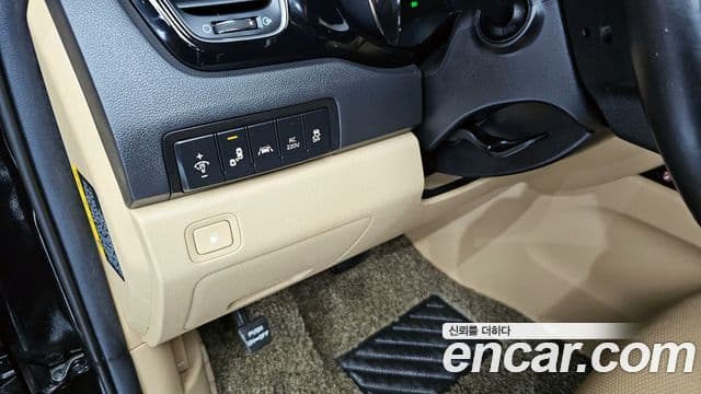 Kia All New Carnival Noblesse, 2016 15