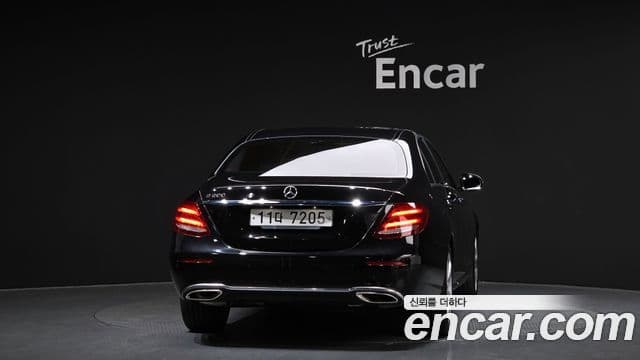 Mercedes-Benz E-класс W213 Avantgarde, 2018 4