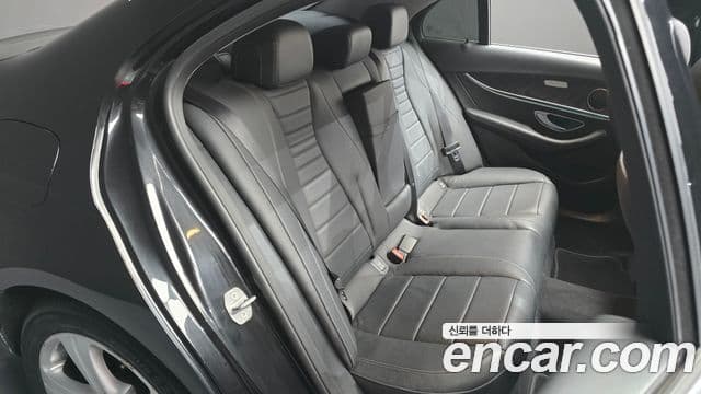 Mercedes-Benz E-класс W213 Avantgarde, 2018 12