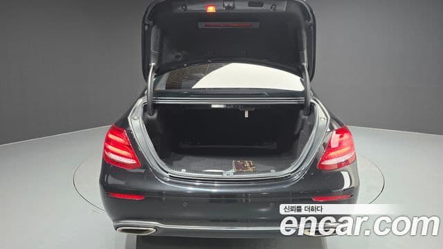 Mercedes-Benz E-класс W213 Avantgarde, 2018 20