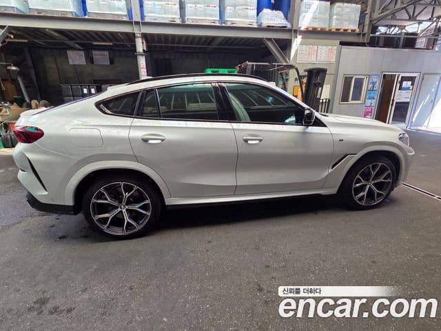 BMW X6 (G06) xDrive40i M Sport, 2021 все фото