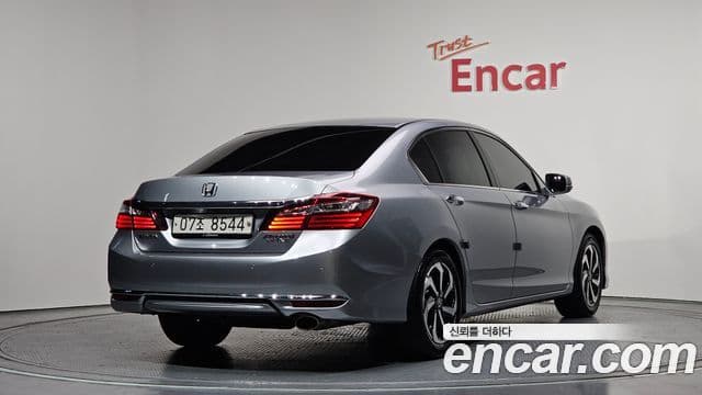 Honda 올뉴어코드 9세대, 2017 2