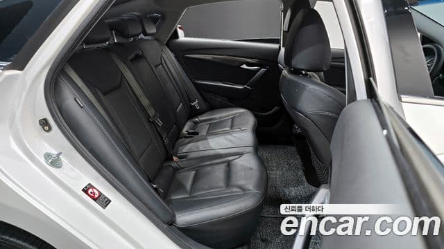 Hyundai i40 살룬 D Spec, 2015 12