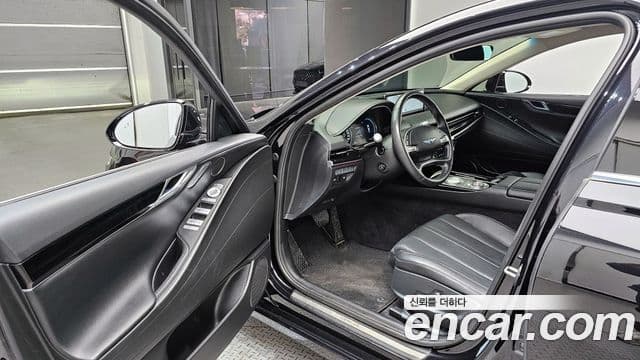 Genesis G80 (RG3) бензин 2.5 турбо AWD, 2021 10