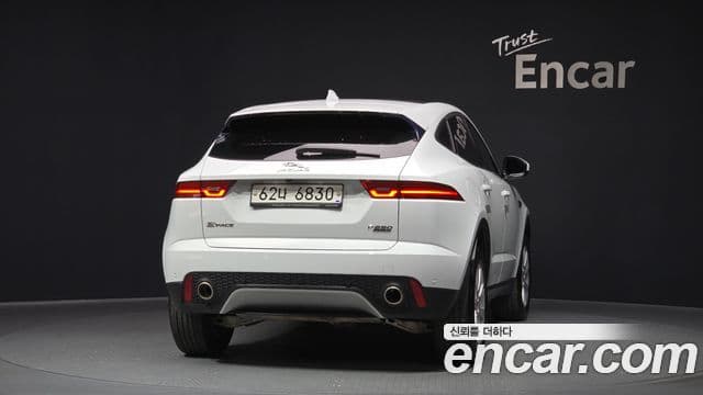 Jaguar E-PACE P250 S, 2018 4
