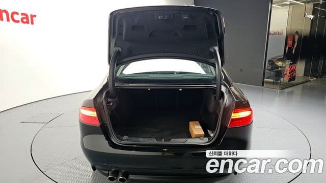 Jaguar XE 20d R스포츠, 2018 20