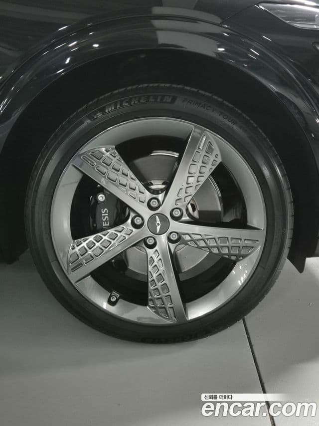 Genesis GV70, 2024 6