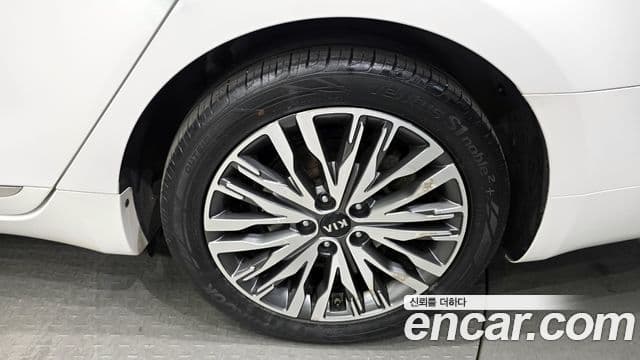 Kia K7 Premier Noblesse, 2020 все фото