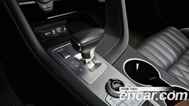 Genesis G70 Supreme, 2018 9