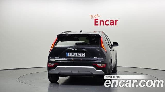 Kia D All New Niro Prestige, 2022 4