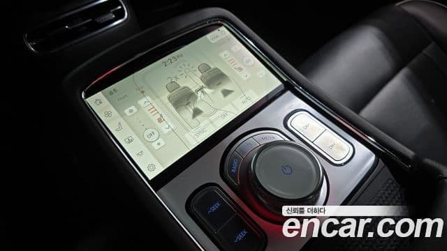 Genesis G90 (RS4) бензин 3.5 турбо AWD, 2022 19