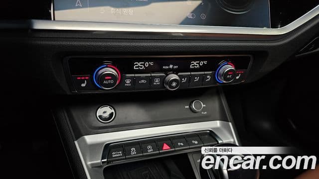 Audi Q3 (F3) Premium, 2023 17