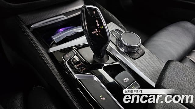 BMW 5시리즈 (G30) 530i M Sport, 2017 9