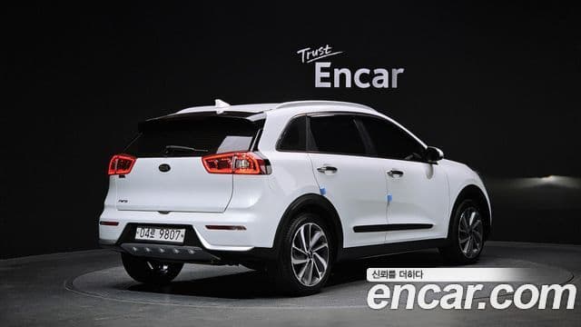 Kia Niro Noblesse, 2018 2