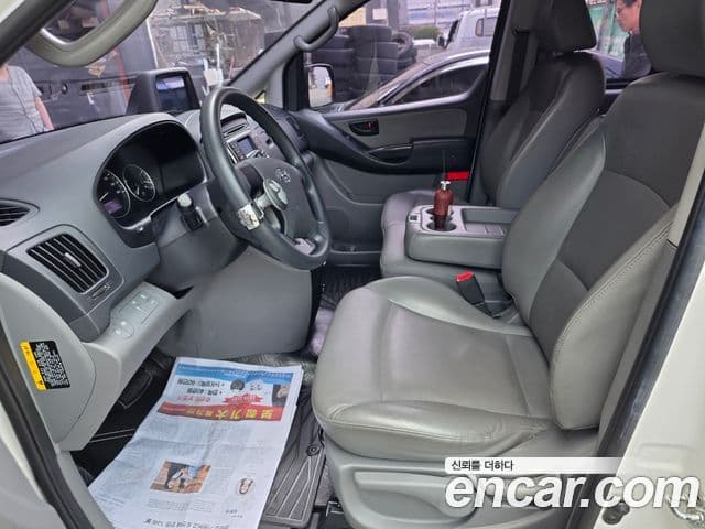 Hyundai Grand Starex Smart, 2018 12