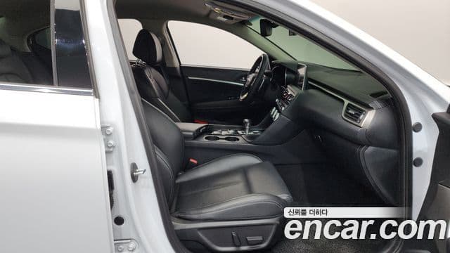 Genesis G70 Advanced, 2019 11