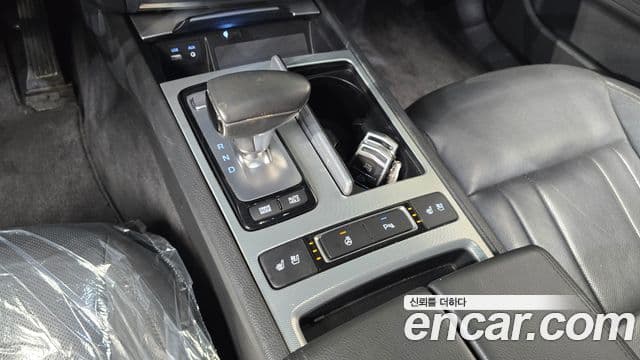 Genesis G80 Luxury, 2017 9