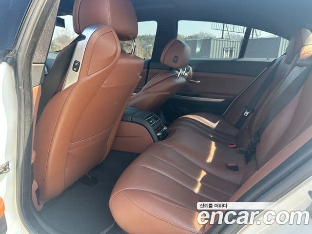 BMW 6시리즈 (F12) 640d xDrive M Sport Gran Coupe, 2016 15
