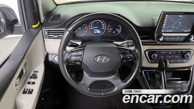 Hyundai The / новый New Grand Starex лимузин, 2019 13