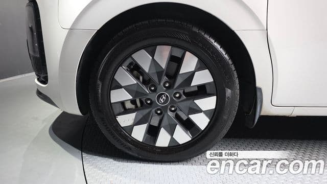 Hyundai Staria Mobility, 2022 все фото