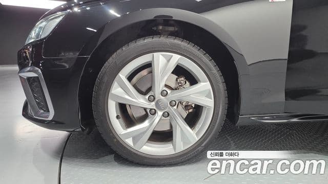 Audi A4 (B9) Premium, 2021 все фото